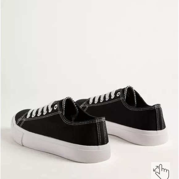 TORRID Black Canvas Sneakers - Picture 3 of 6